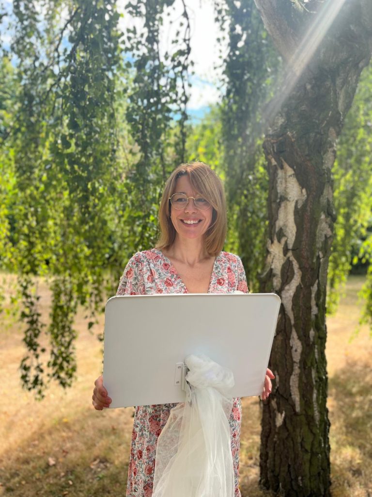 6ae7bd7a-d25c-4a20-8ae6-56d86ee21b49